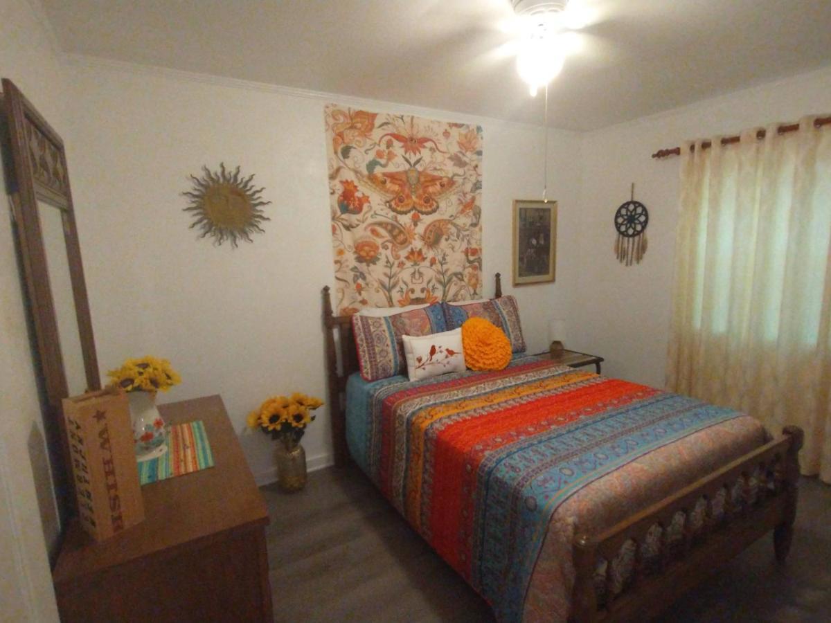 Welcome To Pineapple House! เพนซาโคลา ภายนอก รูปภาพ